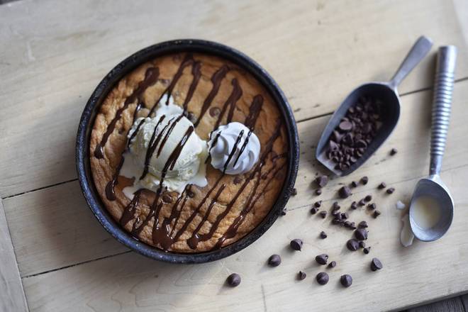 Deep Dish Cookie