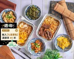 吃的超爽炒泡麵