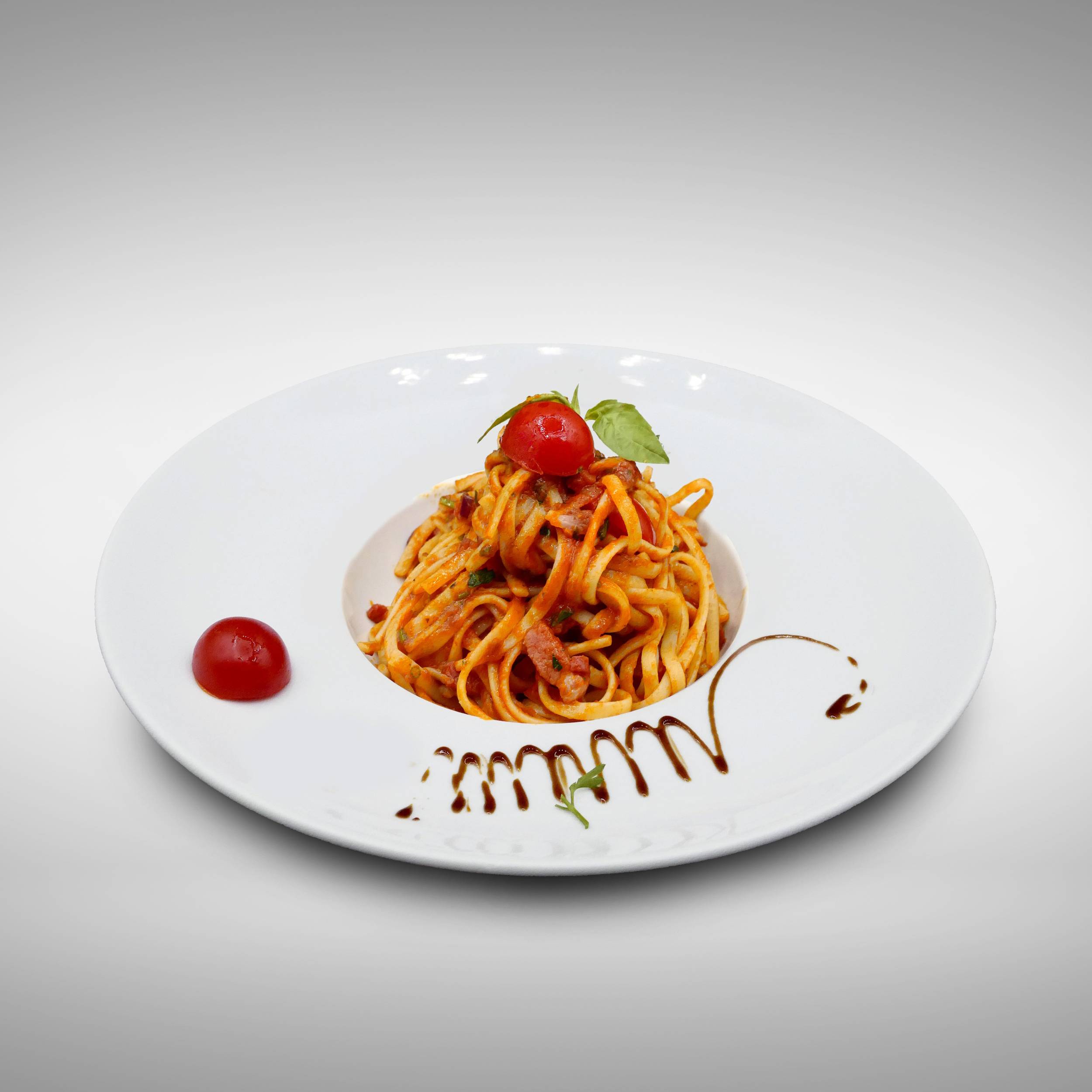 Linguini All'amatriciana