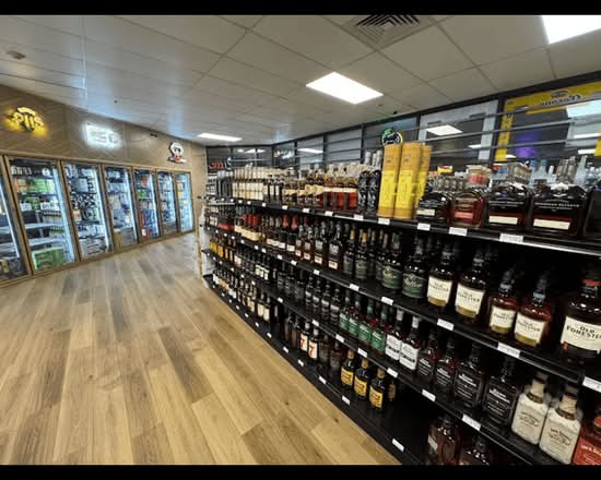 Dozen Liquors (7243 Federal Blvd)
