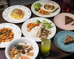 Cafe&Bal ダヴェーナ  Cafe & Bar Davena