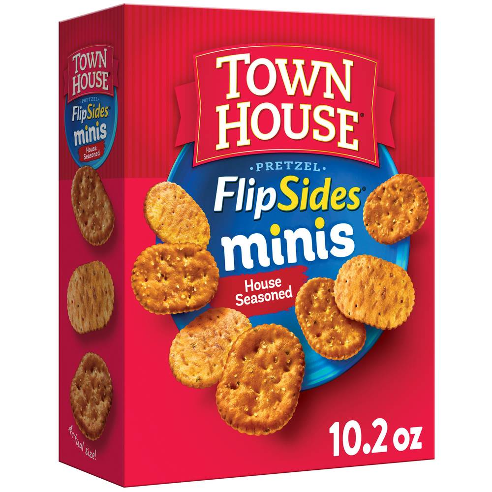 Town House Flipsides Minis Oven Baked Pretzel Crackers (spice)