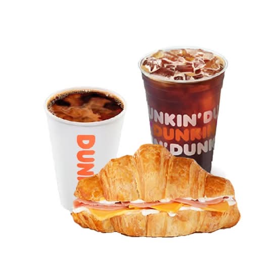 UBERDesayunos Croissant J&Q + Cafe Americano o Téa Helado