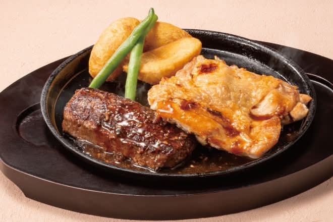 【D3】BEEFハンバーグステーキ&チキングリル~選べるソース