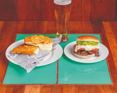 Fuente Suiza - Mall Plaza Oeste