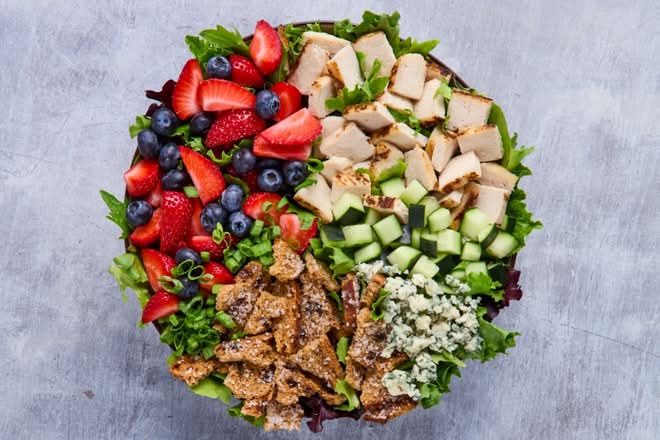 Berry Sweet Crisp Salad