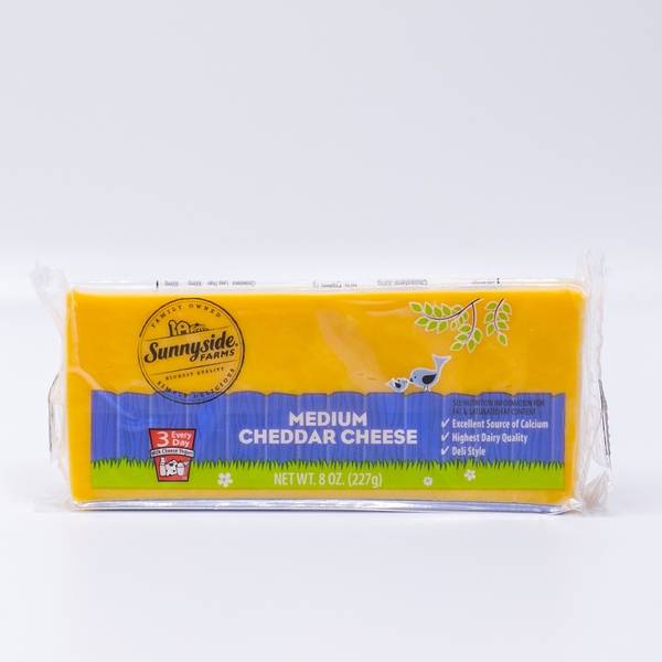 Sunnyside Farms Medium Cheddar Cheese (8 oz)