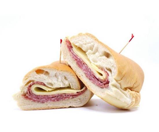 Sándwich de salami