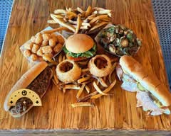 Main Street Eats Burgers