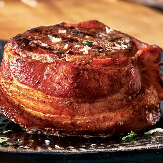M&M Food Market Bacon Wrapped Beef Filet Mignons (6 ct)
