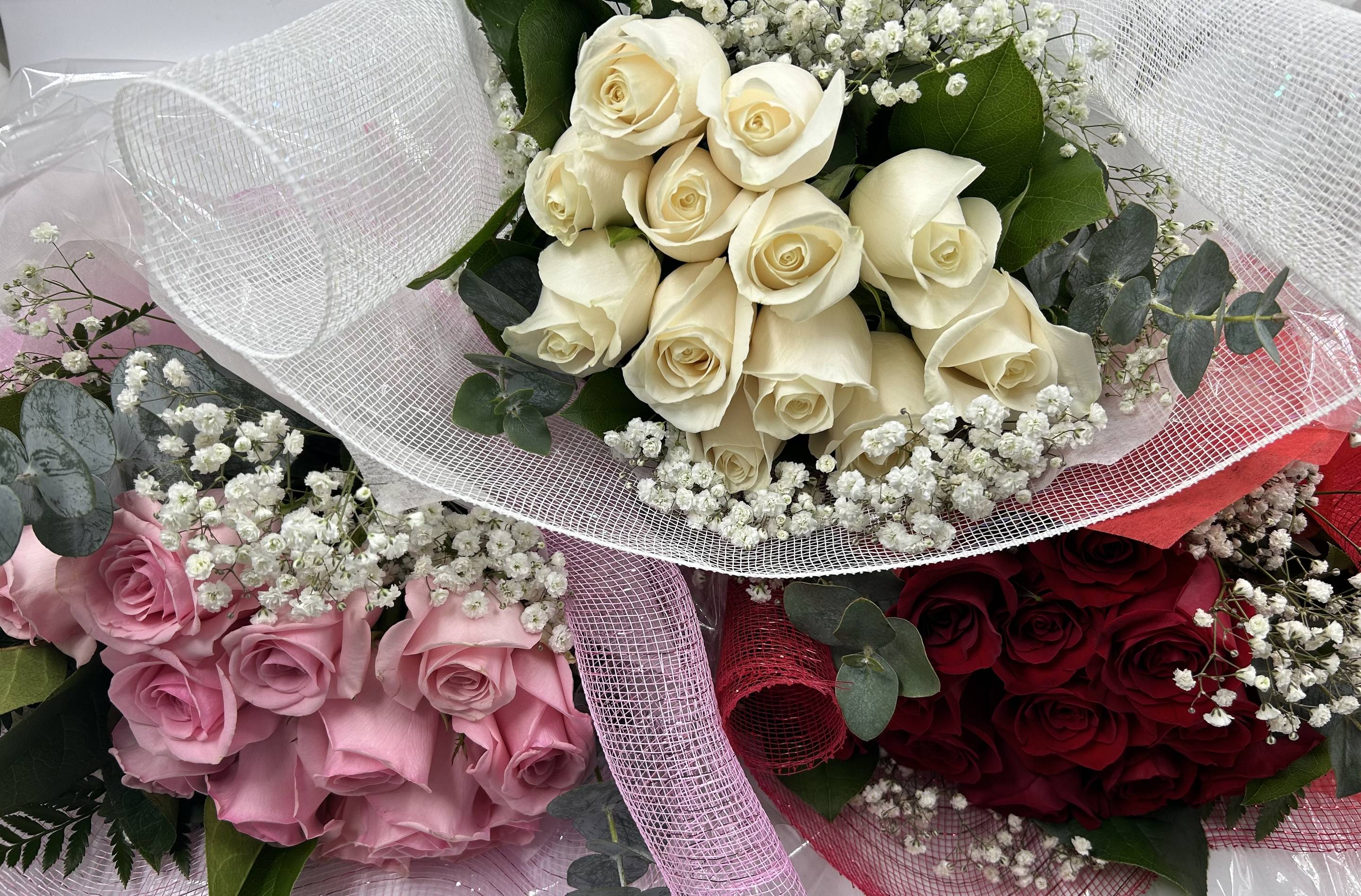 Alex Roses Flowers Order Alex’s Flowers Delivery【Menu & Prices】| Toronto | Uber Eats