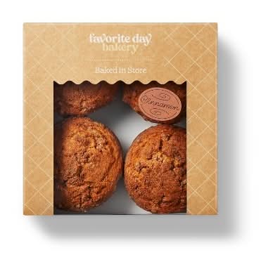 Cinnamon Coffee Cake Muffins - 16oz/4ct - Favorite Day™