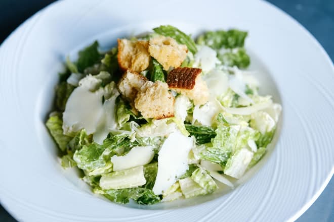 Caesar - Large