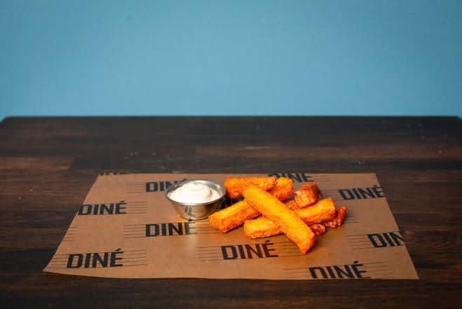Halloumi Fries