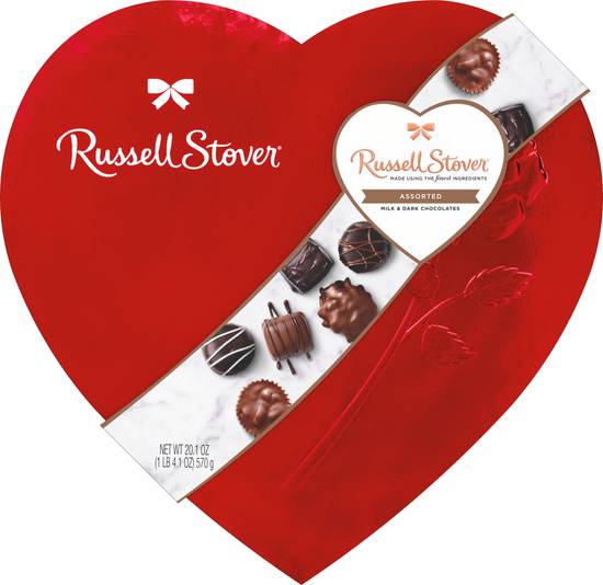 Order Russell Stover Valentine's Day Red Foil Heart Assorted Milk Chocolate & Dark Chocolate Gift Box, 20.1 oz food online from CVS store, Providence County on bringmethat.com