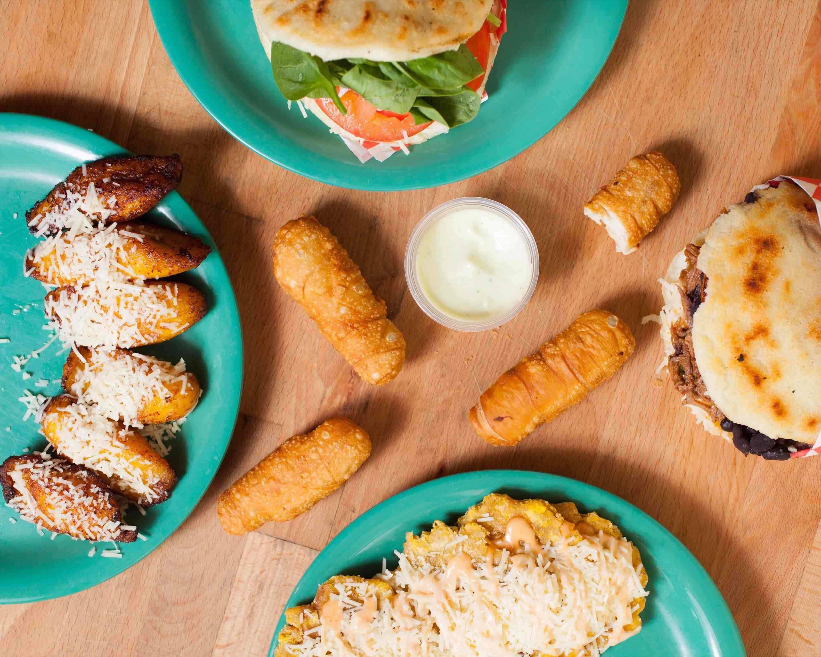 Arepas Power Menu Centerton • Order Arepas Power Delivery Online ...