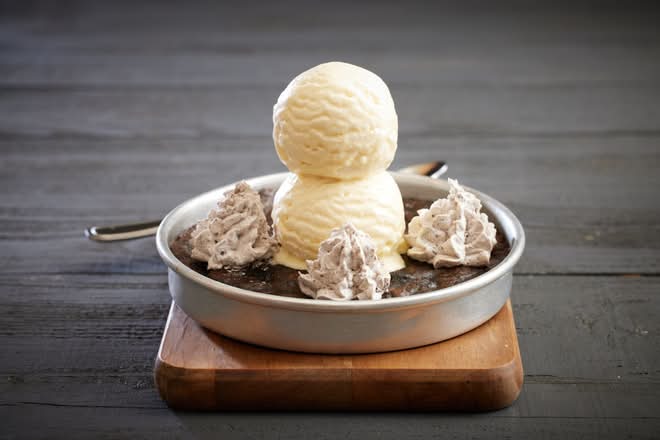 Cookies 'N' Cream Pizookie®