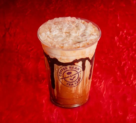 Iced Americanos|Peppermint Mocha Dry Iced Americano