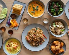 Gor Gai Thai Eatery (16490 Paseo del Sur, 125)