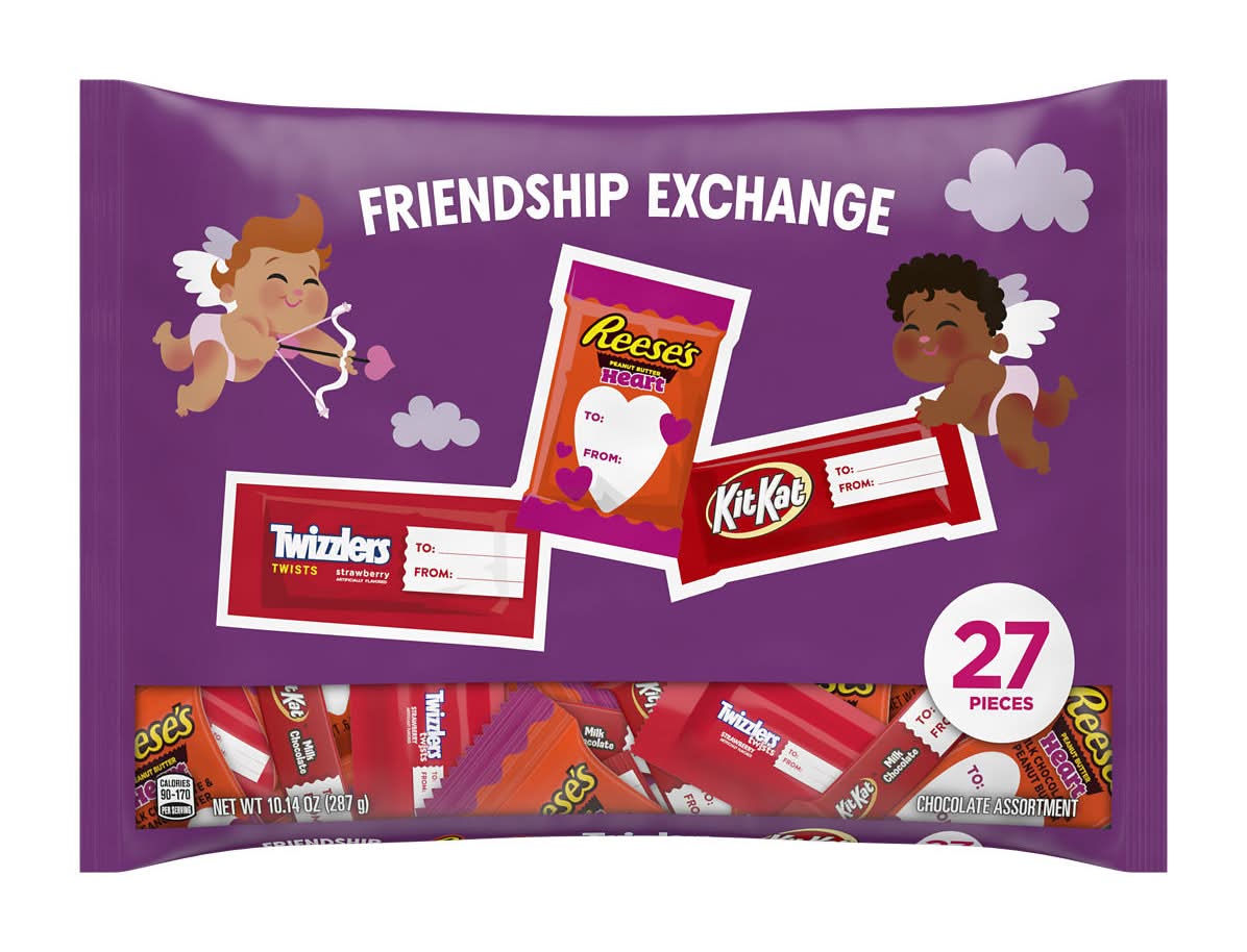 KitKat, Reese's & Twizzlers Valentine's Candy Variety Bag (10.14 oz, 27 ct)