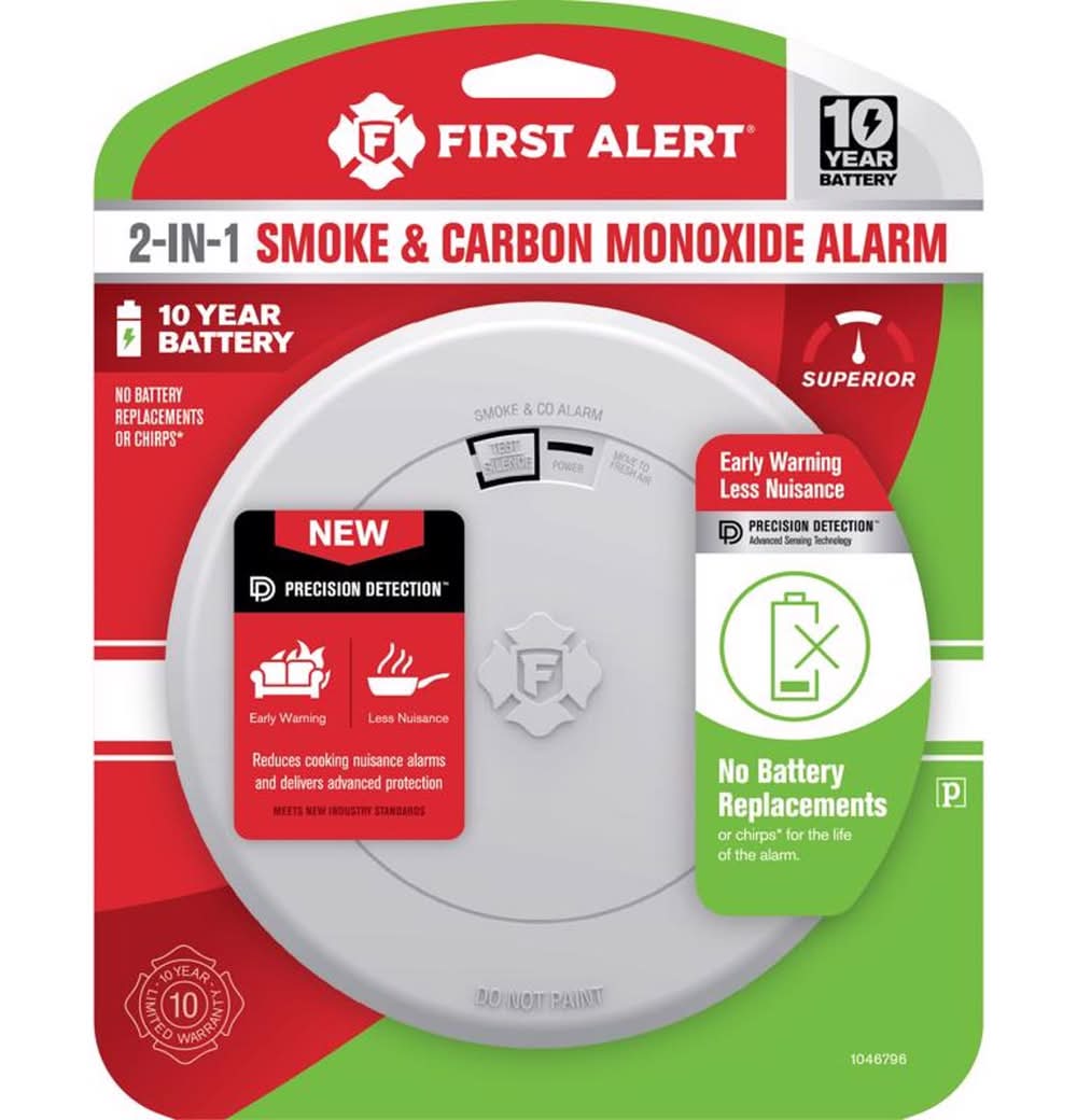 First Alert Slim Battery-Powered Electrochemical/Photoelectric Smoke And Carbon Monoxide Detector 1