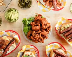 Hot dogs El Compadre (Jardines)