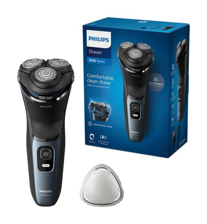 Philips Wet & Dry Electric Shaver Series 3000 With 5D Flex & Pivot Heads And Pop-Up Trimmer �  S3144/00