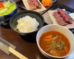 ホワイトクラウン精肉店中洲