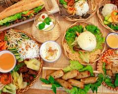 Histoire D'Roll - Food & Tea Viet