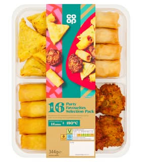 Co-op 16 Party Favourites Selection Pack 344g