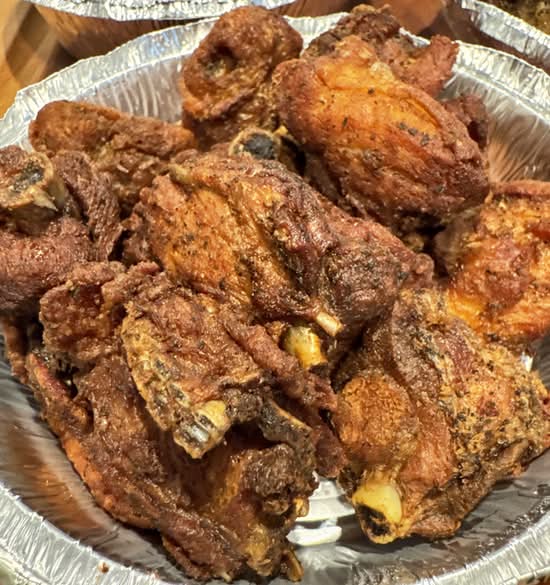 Chicken Chunks (Chicharrones De Pollo Con Hueso)