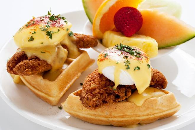 Chicken & Waffle Benedict