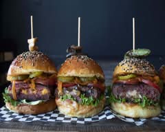 Hamburguesas Rellenas "The Garage Co."