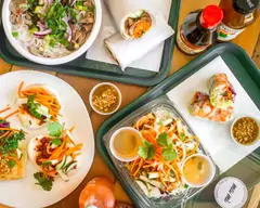 Banh Mi Mi Sandwiches & Smoothies