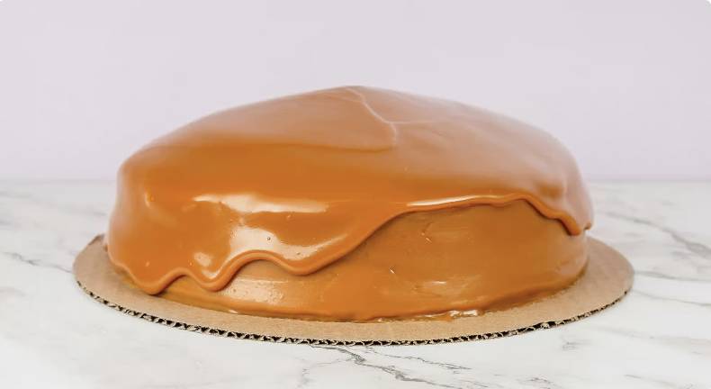 2 Layer Caramel Cake