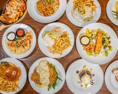 747 Bar & Grill
