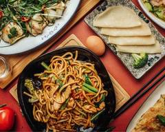 Papa Han's Chinese Dumpling and Noodles (323 Kingsford)