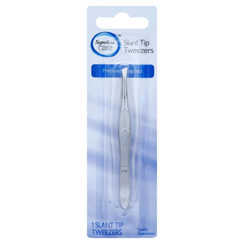 Signature Care Slant Tip Tweezers (0.8 oz)