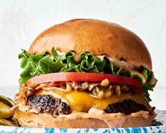 Petes burgers (109 Boulevard Curé-Labelle)