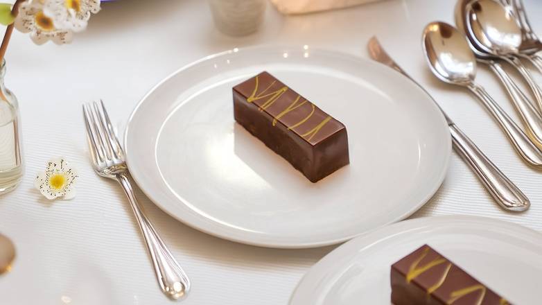 DUBAI CHOCOLATE (BAR)