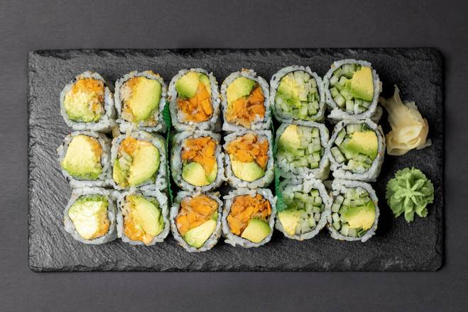 Veg three maki  combo (18 pcs)