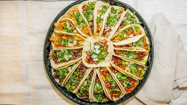 Family Style Meal - Comales 20 Taco Tray/Charola de 20 Tacos