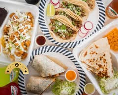 Tortas Ahogadas Y Carnitas Valentinos