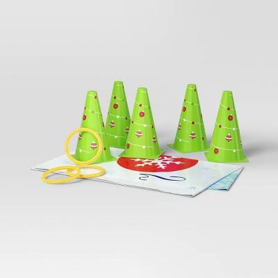 9pc Ring Toss Christmas Party Game Kit Green/White - Wondershop™