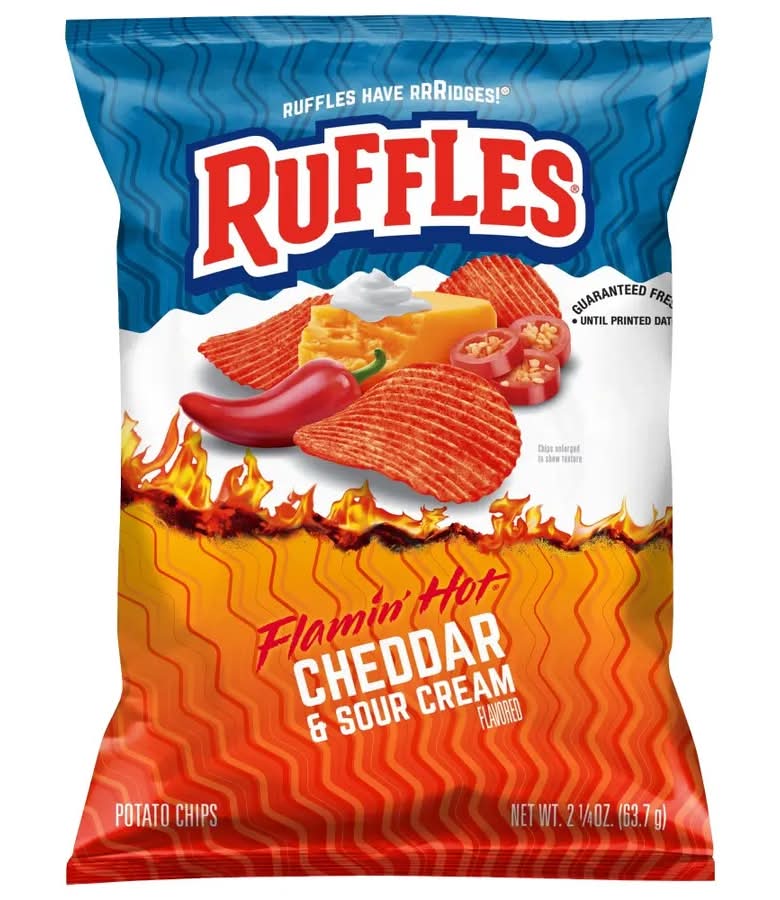 Ruffles Flamin' Hot Cheddar & Sour Cream Potato Chips