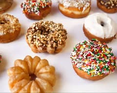 Donut Corner (8651 Elk Grove Blvd)