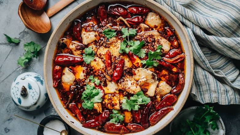 冒黑鱼片 / Szechuan Spicy Hotpot W/ Fish