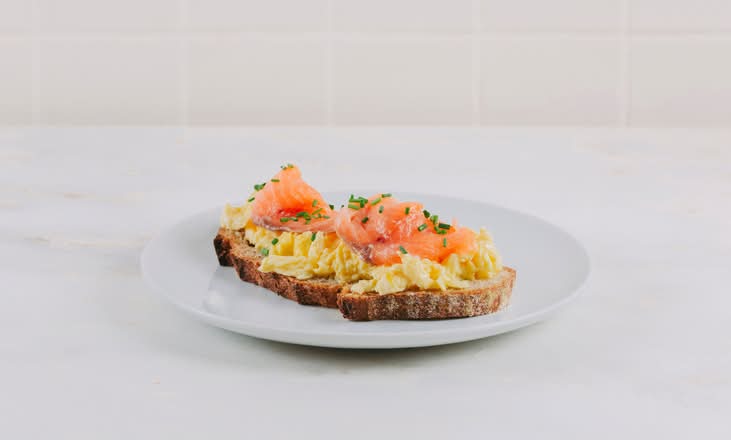 Ovos mexidos c/ salmão fumado