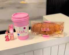 Lúa cafetería by Melva
