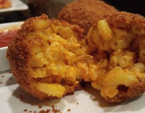 4 Fried Vegan Mac & Cheese Balls